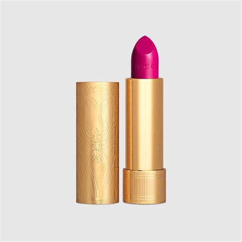 son gucci 404|Gucci Beauty Cassie Magenta (404) Satin Lipstick Review.